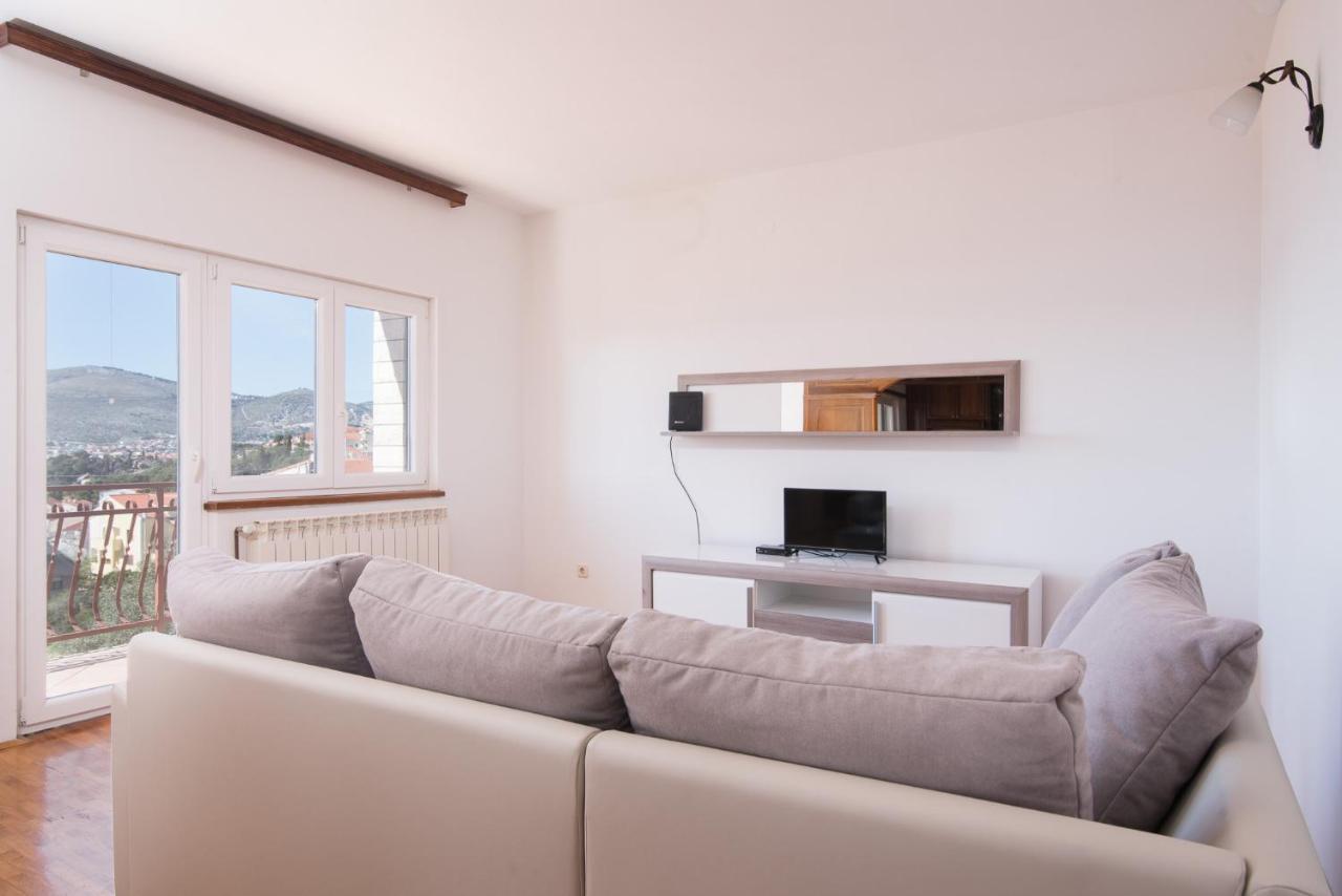 Apartman Josipa 트로기르 외부 사진